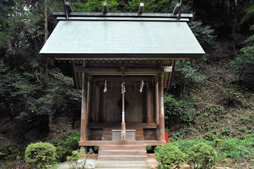 興和神社