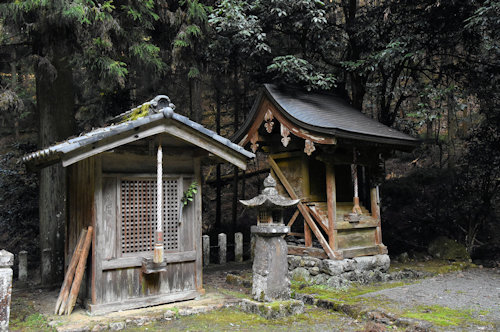 六柱神社の境内社